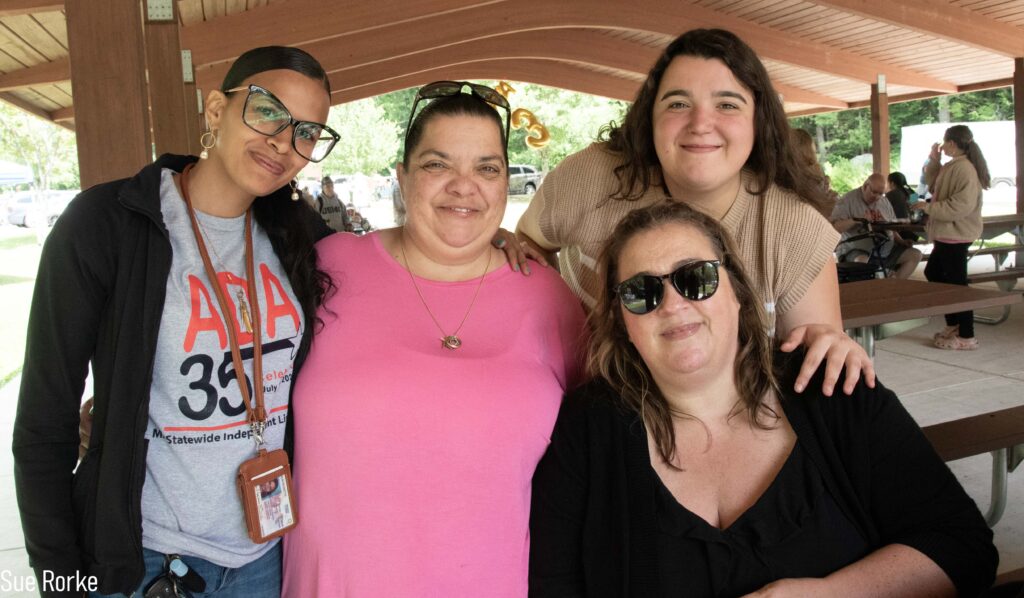 4 women