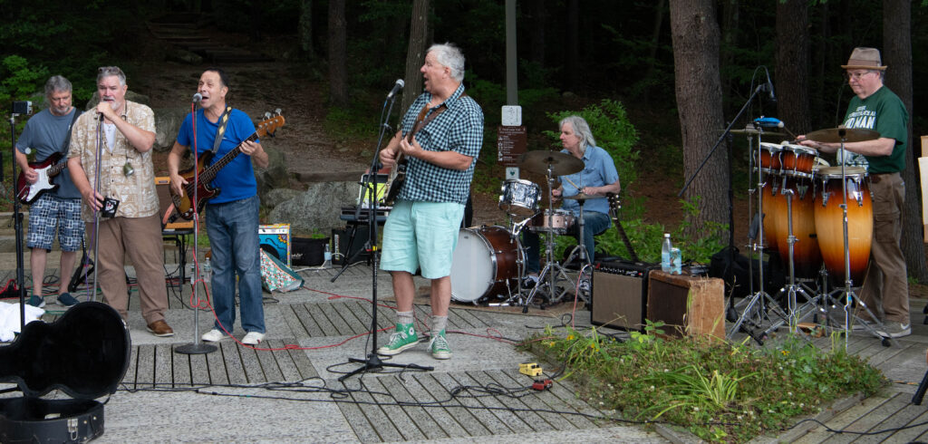 Tommy Filiault band